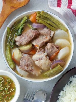  Sinigang na Baboy，酸甜與鮮香交織的菲律賓美食盛宴！